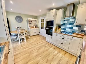 Kitchen- click for photo gallery